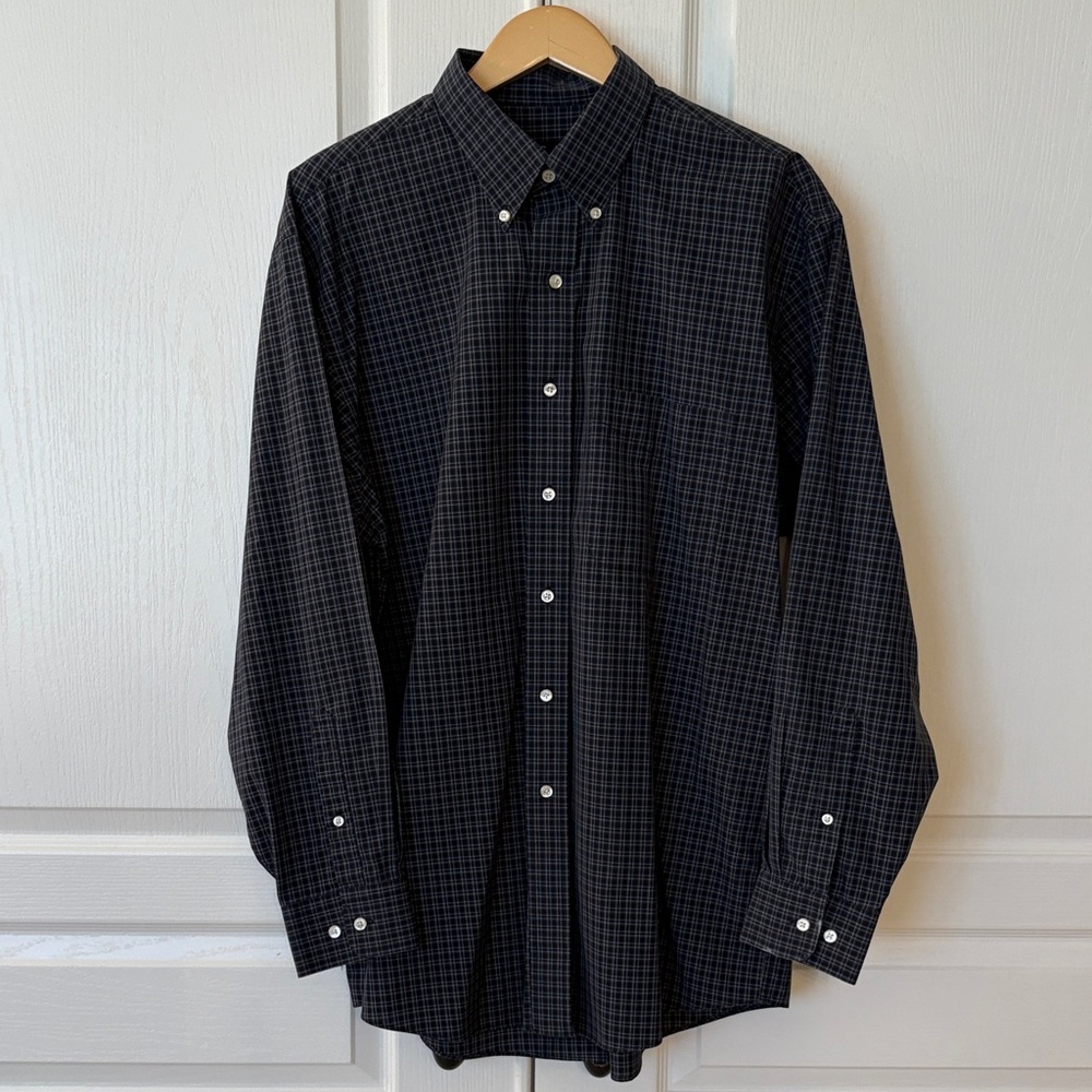 Jos. A. Bank Traveler’s Collection Black and white Micro-Plaid Dress Shirt